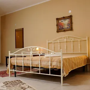  Bed & Breakfast Ruggero I Di Sicilia Italia